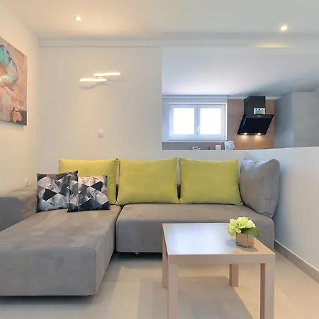 Apartments Orange 669 Apartment *
