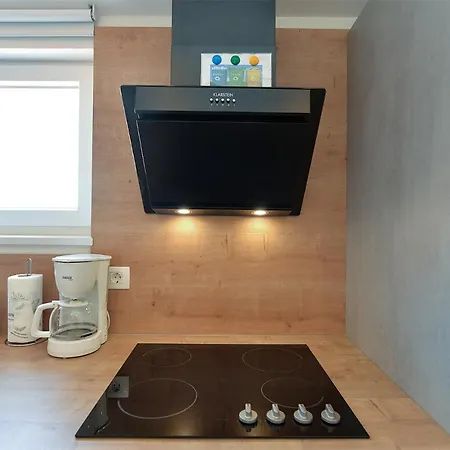 Apartment Apartments Orange 669 *